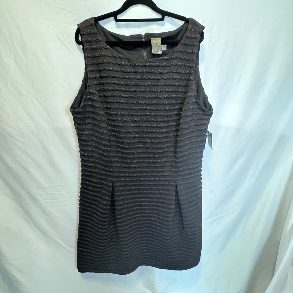 NWT Taylor Woman Black Metallic Textured Sleeveless Sheath Dress Plus Size 18W